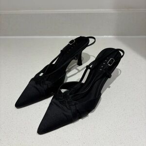 Debut Elegant Black Heels